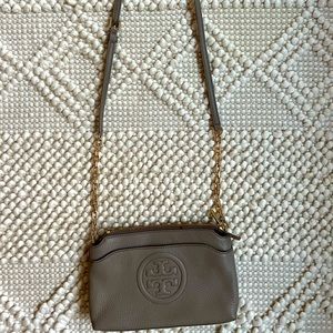 Tory Gold Chain Purse